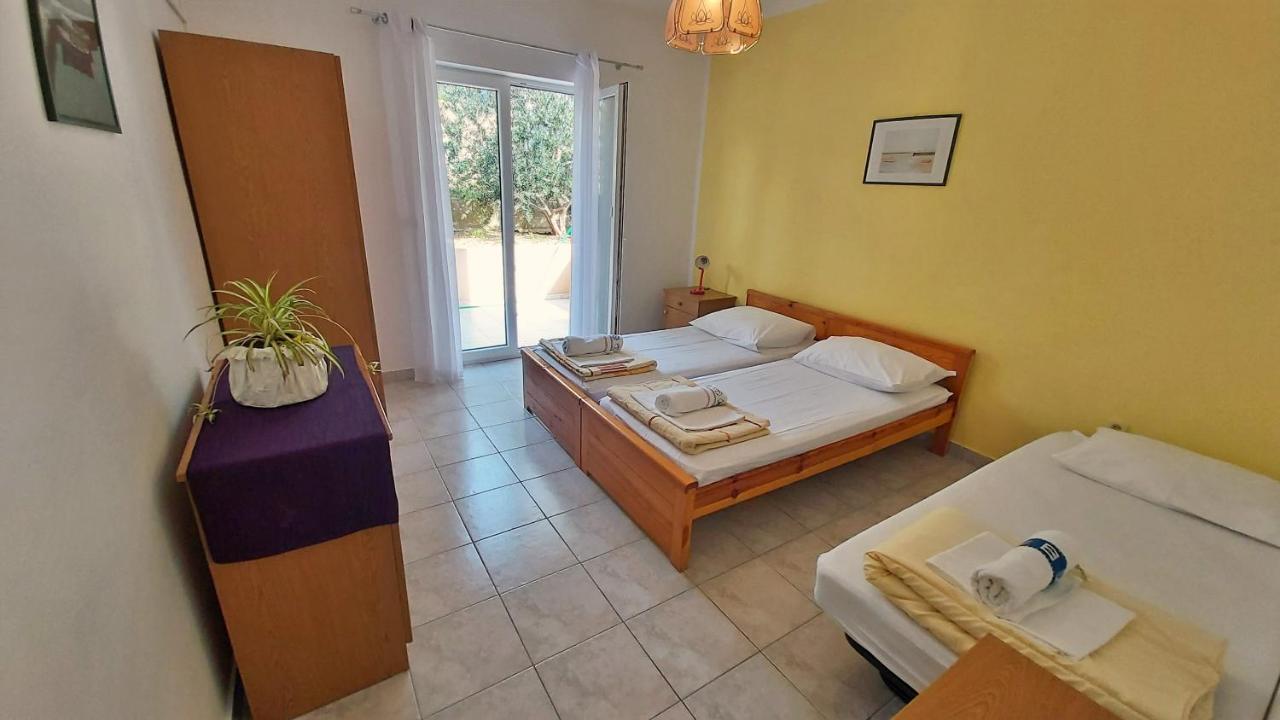 Apartments Mandalinic Omiš Zewnętrze zdjęcie