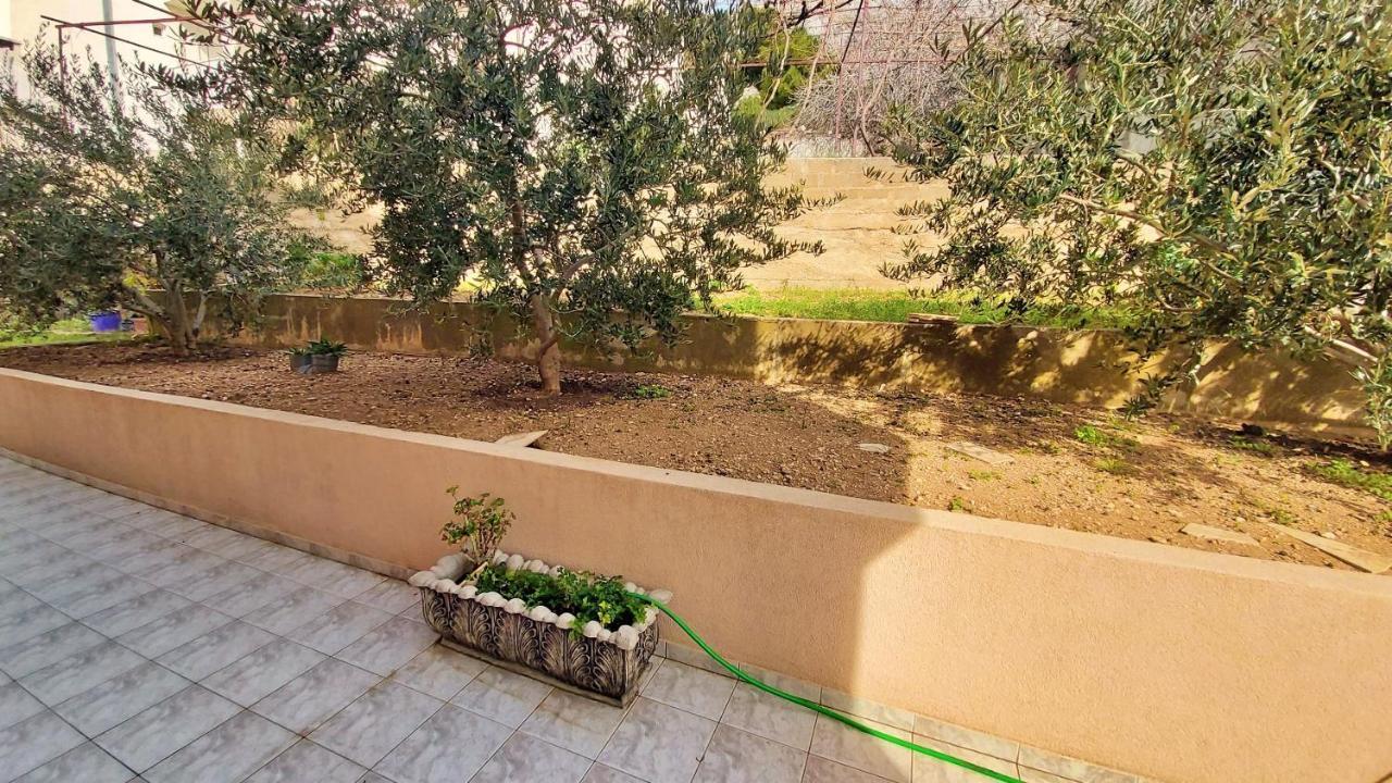 Apartments Mandalinic Omiš Zewnętrze zdjęcie