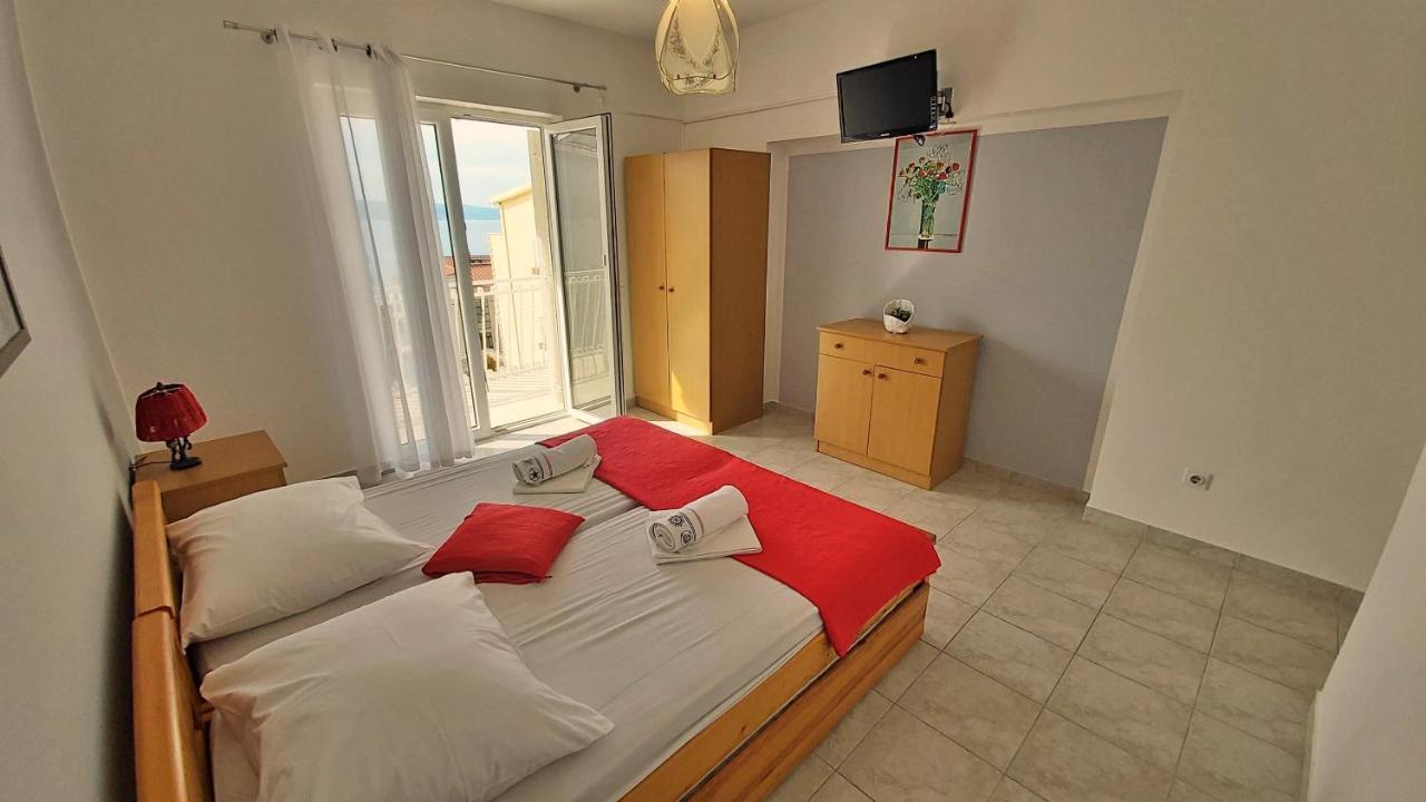 Apartments Mandalinic Omiš Zewnętrze zdjęcie