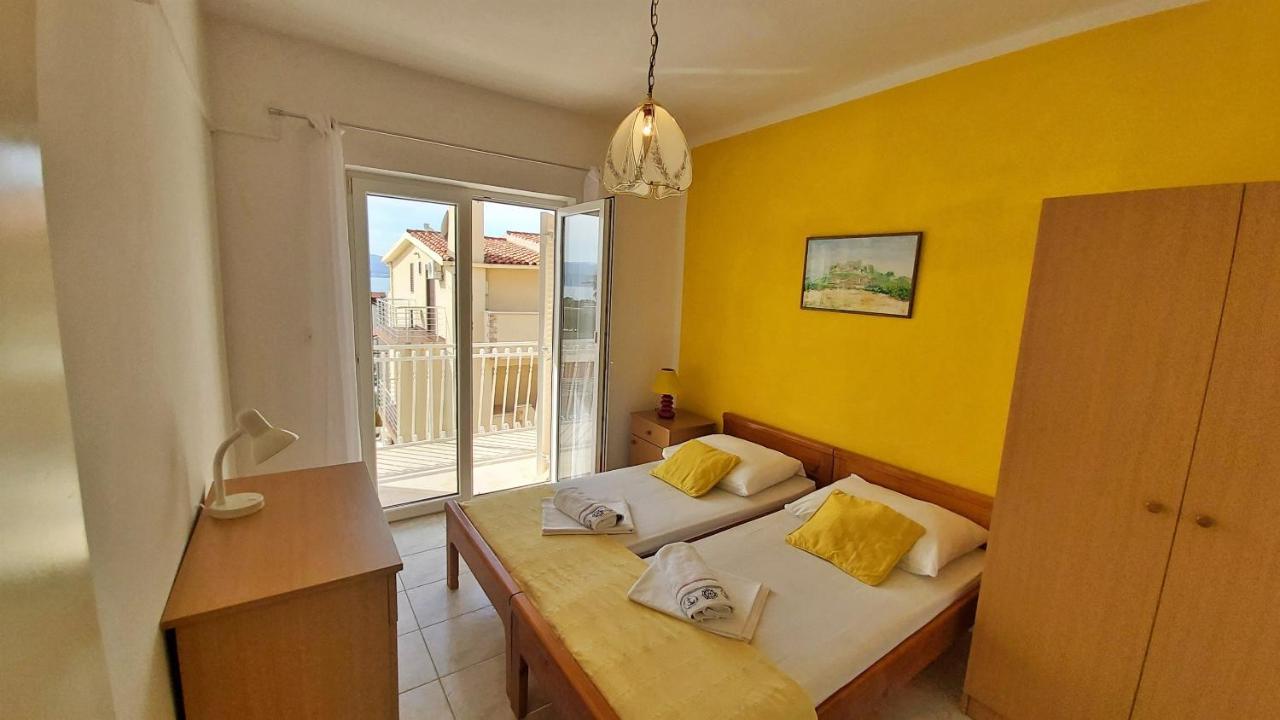 Apartments Mandalinic Omiš Zewnętrze zdjęcie
