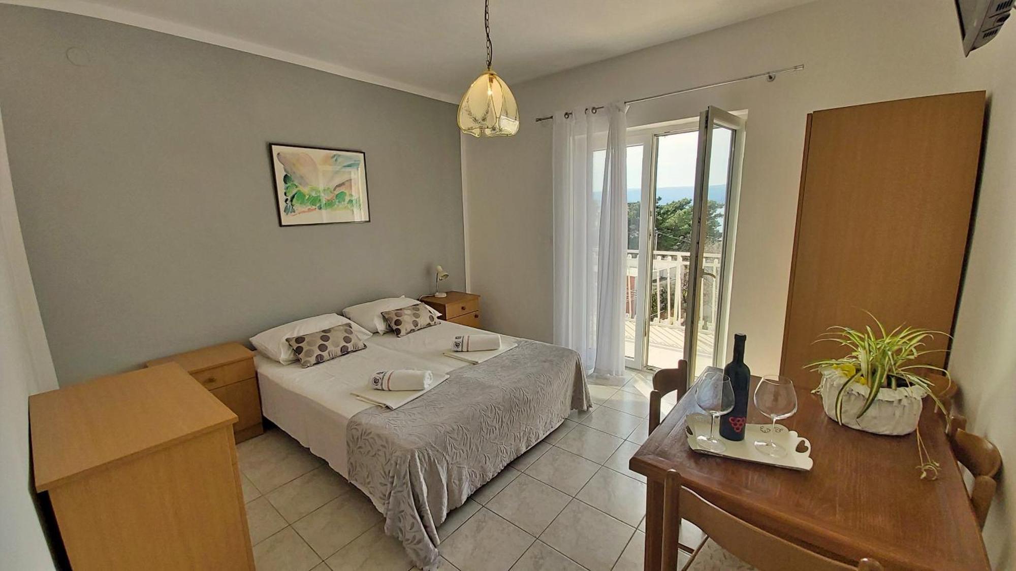 Apartments Mandalinic Omiš Zewnętrze zdjęcie